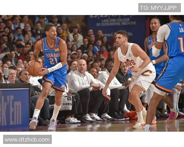 2015至2016赛季NBA勇士与雷霆的精彩对决与历史回顾