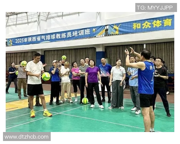 西安排球队战术变革引发热议排球界新风潮与挑战 西安排球队战术变革引发热议排球界新风潮与挑战